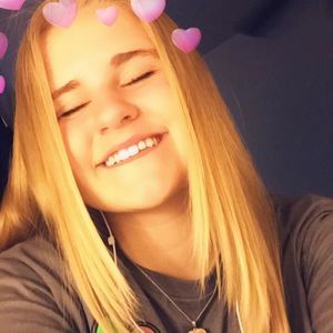 Meet your Posher, Kylee